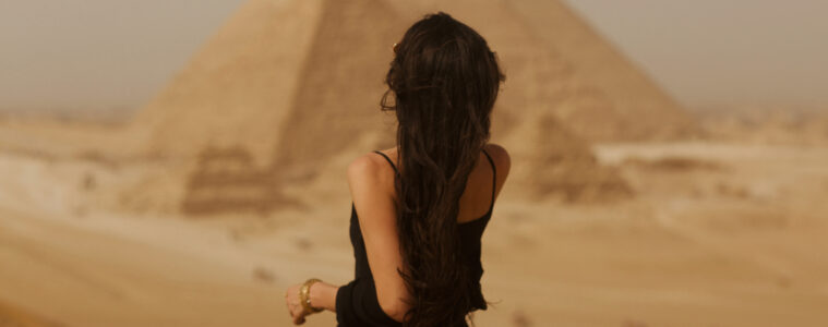 egypt pyramids photoshoot - egypt travel itinerary - amy marietta
