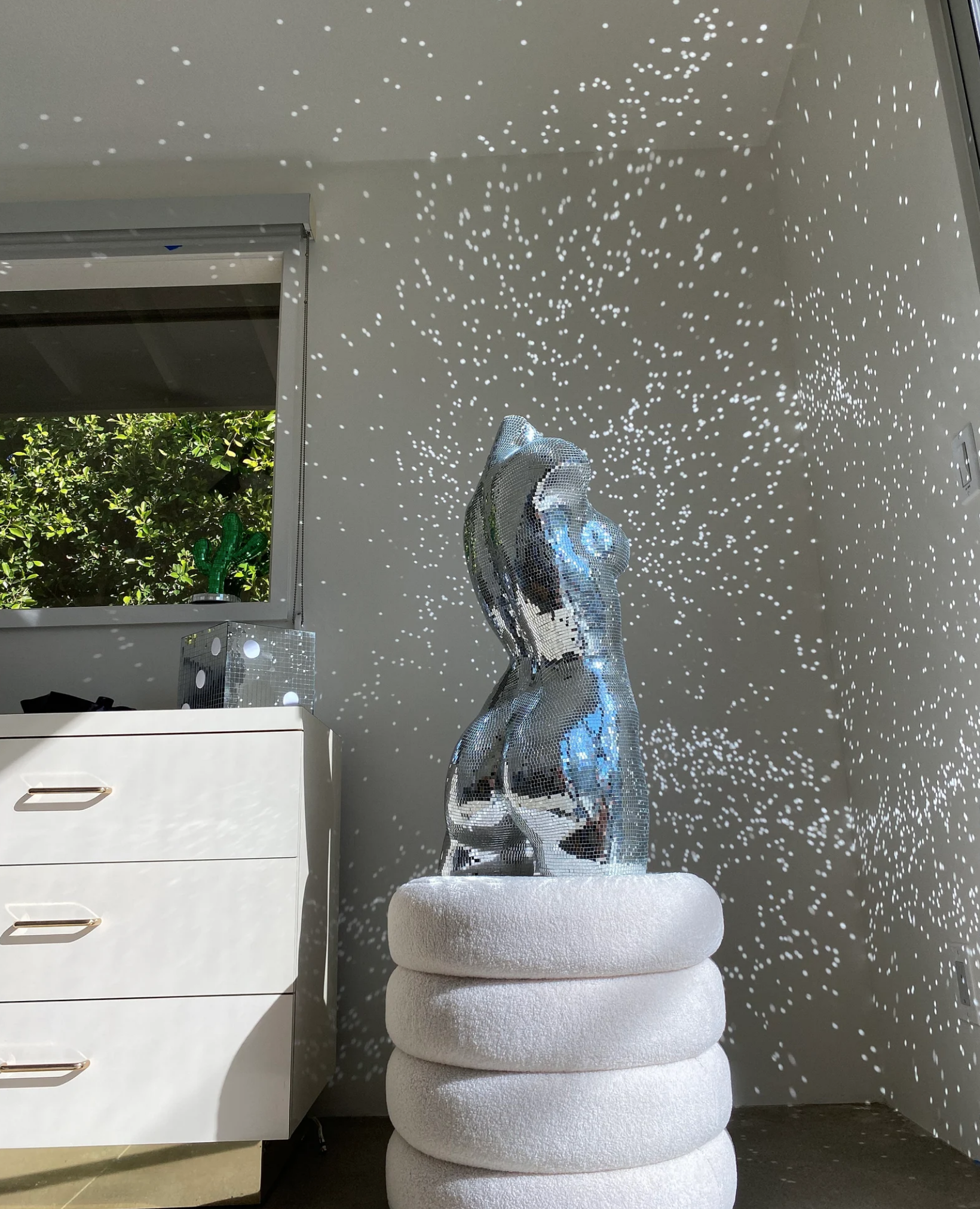 custom disco art woman body