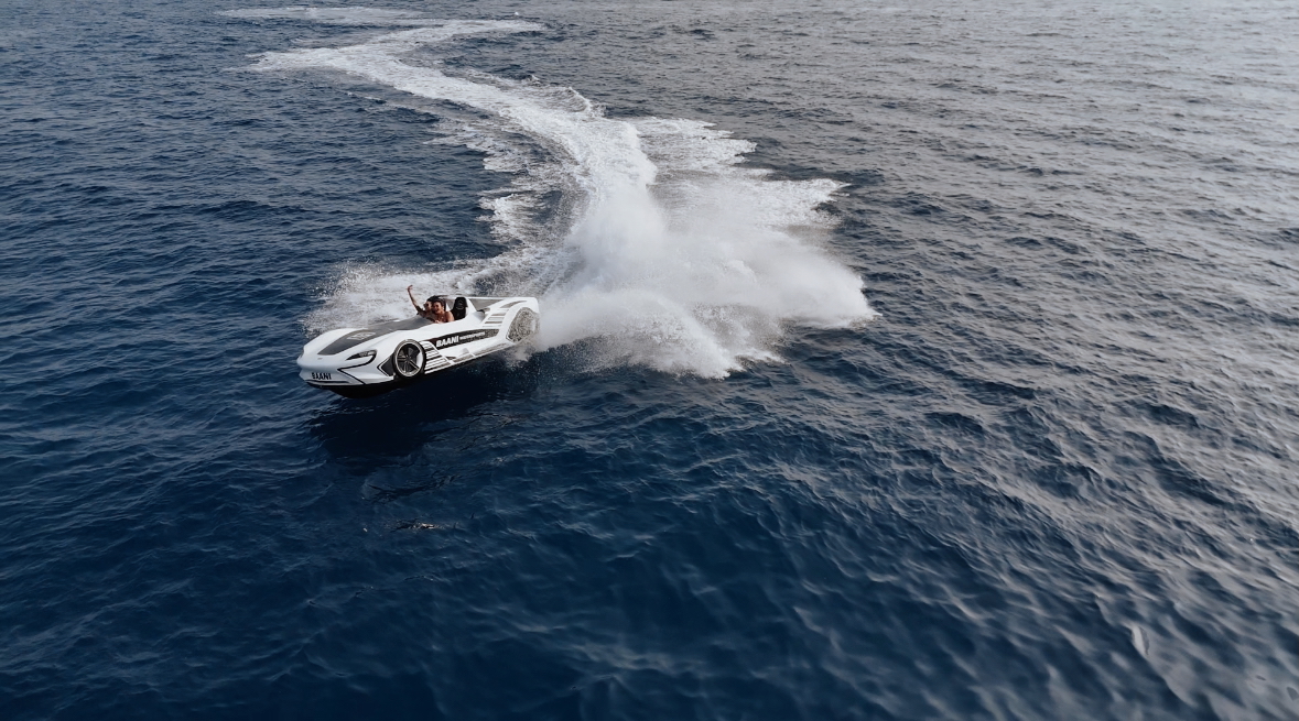 Maldives Itinerary & Travel Guide: Best Things to Do: Carski